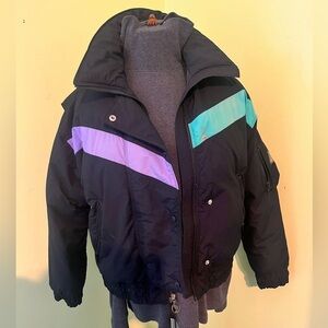 Mountain Goat Down Skiwear Size M Ladies Black Purple Puffer Jacket Coat Fullzip